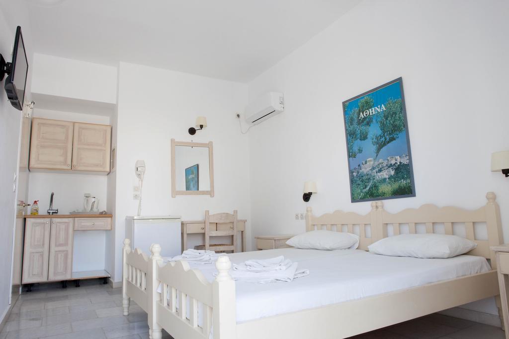 Hotel Begleri Antiparos Città Camera foto