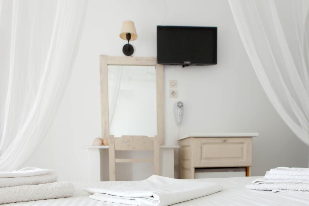 Hotel Begleri Antiparos Città Camera foto